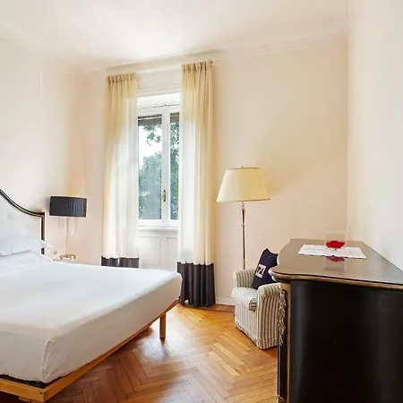 Via Fabio Filzi Ii By Onefinestay شقة