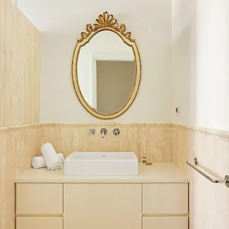 Via Fabio Filzi Ii By Onefinestay شقة